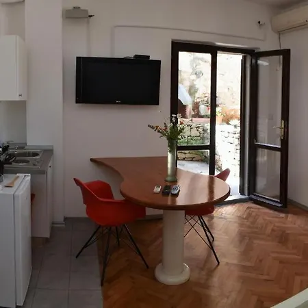 My Way Studio Apartment Supetar